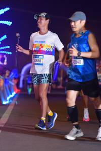 BIB: 200, 41888, 2840
                            <button type="button" onclick="openModal(21521139)" class="btn btn-primary btn-sm float-right btn-popup" data-toggle="modal" data-target=".modal-high-quality">
                        <i class="fas fa-shopping-cart"></i> Add to Cart
                    </button>
                                            <button type="button" onclick="isThisMe(21521139, true)" class="btn btn-success btn-sm float-right btn-popup btn-isme hidden" data-toggle="tooltip" data-placement="bottom" title="นี่คือรูปของคุณใช่ไหม คลิกที่นี่เพื่อเอาเข้าอัลบั้ม">
                        <i class="fas fa-plus"></i> Add to album
                    </button>
                    <button type="button" onclick="isThisMe(21521139, false)" class="btn btn-warning btn-sm float-right btn-popup btn-isnotme hidden">
                        <i class="fas fa-ban"></i> Remove from album
                    </button>